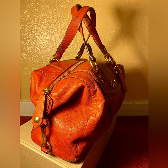 Coach burnt orange bag - Picture 5 of 9